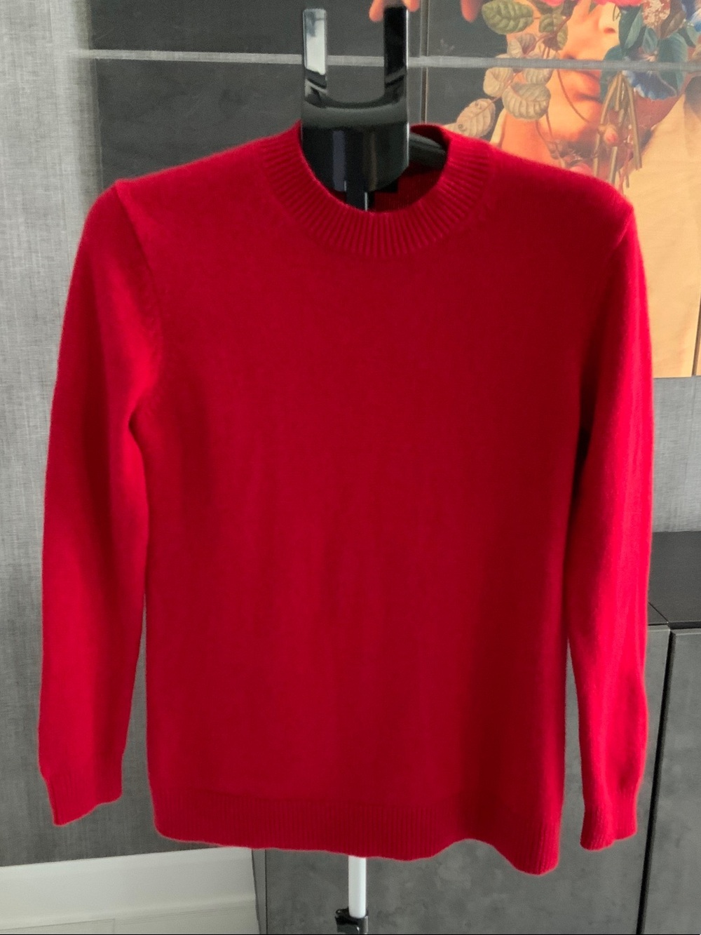Theory Cashmere Crewneck Sweater in Red S